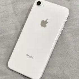 iPhone 8 シルバー 64 GB SIMフリー