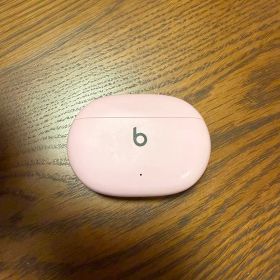Beats Studio Buds限定ピンクモデル