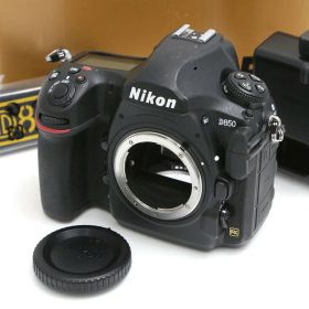 【中古】【良品】ニコン D850 ボディ（センサー清掃済） CA01-B4430-2K3 ニコン Fマウント Nikon 一眼レフ フルサイズ 4K対応