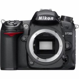 【中古】ニコン Nikon D7000 ボディー