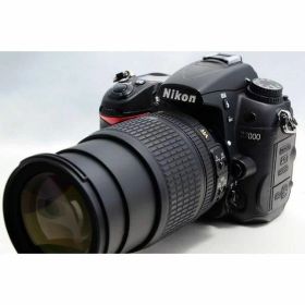 【中古】ニコン Nikon D7000 レンズキット 美品 ストラップ付き