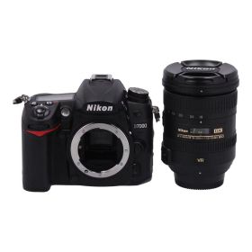 中古 デジタル一眼 レンズキットNikon ニコン D7000 18-200 VR II レンズキット 2055929コンディションランク【B】（商品 No.21-0）