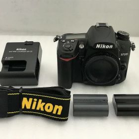 【全品ポイント10倍！要エントリー】ニコン Nikon デジタル一眼レフカメラ ブラック D7000 ボディ 【中古】