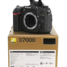 【Nikon】ニコン『D7000 ボディ』2010年10月発売 デジタル一眼レフカメラ 1週間保証【中古】