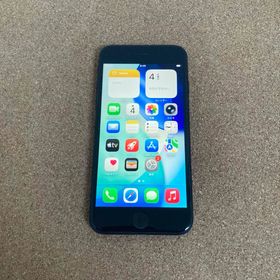 アイフォーン(iPhone)の4058 電池新品☆比較的美品☆iPhoneSE3 128GB SIMフリー☆(スマートフォン本体)