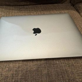 MacBook Air 13インチ シルバー 外箱付き Majextand装着