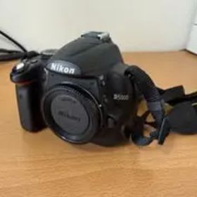 Nikon D5000 ボディ