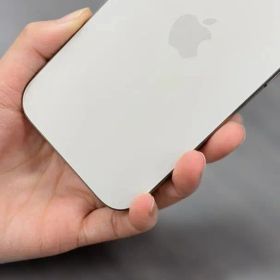 Apple iPhone 16 Pro 256GB SIMロックなし 90%