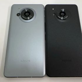 ほぼ新品 AQUOS R7 A202SH SH-52C シルバー/ブラック