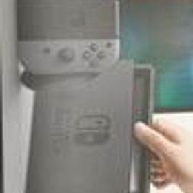 NINTENDO SWITCH HAC-S-KAAAA(液晶不良） NINTENDO