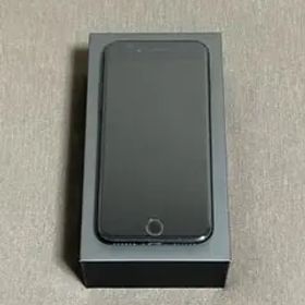 Apple iPhone 7 本体＋箱 (ジャンク品)