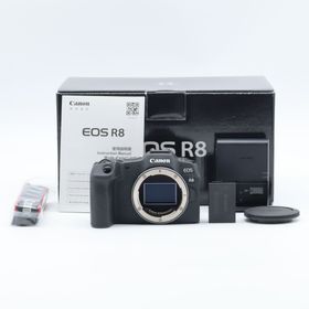 ★極上品★Canon EOS R8 ボディ ショット数 2000以下(ミラーレス一眼)