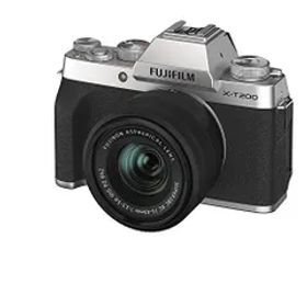 【中古】富士フイルム(FUJIFILM) ミラーレス一眼カメラ X-T200レンズキット シルバー X-T200LK-S