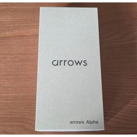 エフシーエヌティー(FCNT)のFCNT ARROWS alpha ブラック 充電器付き(スマートフォン本体)