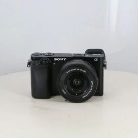 【中古】 (ソニー) SONY α6000 [ILCE-6000] パワーズームレンズキット ブラック【中古カメラ デジタル一眼】 ランク：B