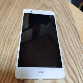 HUAWEI P9 Lite ホワイト