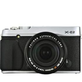 【中古】 FUJIFILM ミラーレス一眼 X-E2 ズームレンズキット シルバー F X-E2S/1855KIT