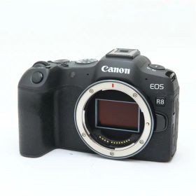 【中古】 《美品》 Canon EOS R8 ボディ [ デジタルカメラ ]