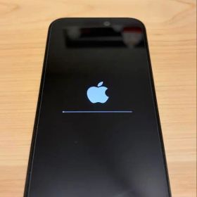 iPhone 15 Pro ブラックチタニウム 512GB本体 Simフリー
