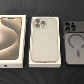 【極美品】iPhone 15 Pro Max 512GB 海外版 eSIM