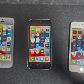 iPhone SE, 3台 (ジャンク)