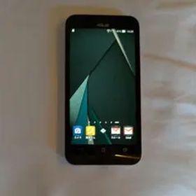 ASUS ZenFone 2 Laserホワイト