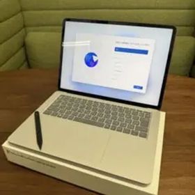 Microsoft Surface Laptop Studioプラチナ第11世代