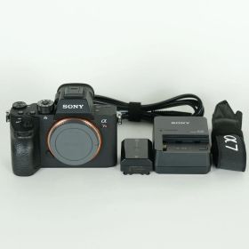 [良品 | シャッター数22,940回] SONY α7R III（ILCE-7RM3） | SONY Eマウント