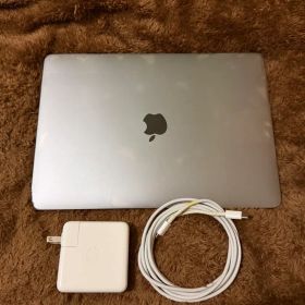 MacBook Pro 2020 13-inch 512GB スペースグレイ