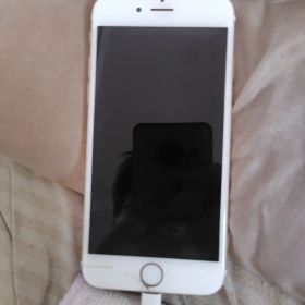 Apple iPhone 6 ゴールド 画面ひびあり 値下げ不可