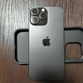 iPhone 16 Pro max ブラックチタニウム 256GB 極美品