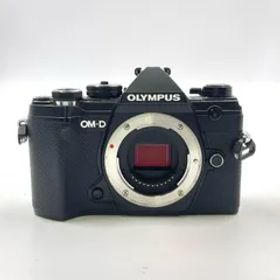 【全額返金保証】【最速発送】OLYMPUS デジタル一眼 OM-D E-M5 Mark III ボディ ブラック 美品 動作確認済
