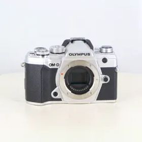 【中古】(オリンパス) OLYMPUS OM-D E-M5 MARKIII ボディ シルバー