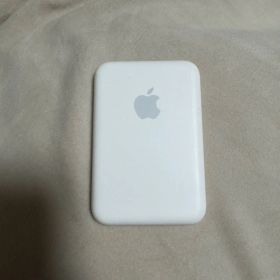 Apple 純正 MagSafeバッテリーパック充電器 A2384