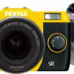 【中古】PENTAX ミラーレス一眼 Q10 ダブルズームキット [標準ズーム 02 STANDARD ZOOM ・望遠ズーム 06 TELEPHOTO ZOOM] イエロー/ブラック023 Q10 WZOOMKIT Y