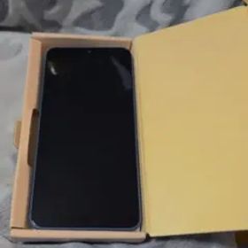 arrows we2 スマートフォン本体