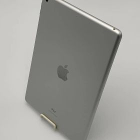 【中古】iPad 10.2インチ 第8世代(2020) Wi-Fiモデル 32GB MYLA2J/A シルバー（10日間保証）