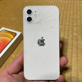 Apple iPhone 12 ホワイト 本体