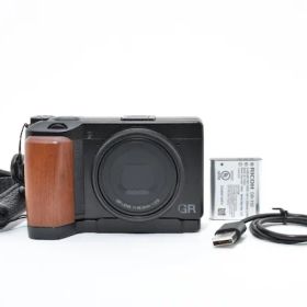 ＜良品＞リコー RICOH GR III