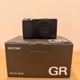 RICOH GR III デジタルカメラ