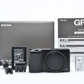 ★新品級★ リコー RICOH GR III 《ショット数1308回・元箱付・付属品多数！》★完動品★ #461P591A601012