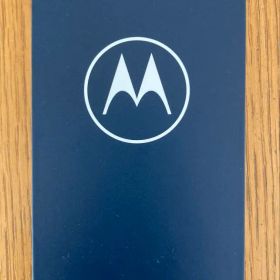 新品未開封 moto g32 サテンシルバー128GB