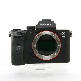 【中古】ソニー ILCE-7M3 α7III ランク：B「レモン社 秋葉原店在庫」【デジタル一眼】商品コード：2111040302288