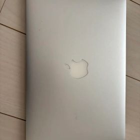 MacBook Air 7.1 (11インチ2015)