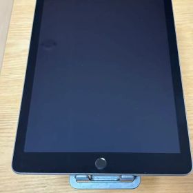 Apple iPad (第5世代) 32GB ブラック