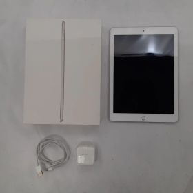 ★ジャンク/一部動作確認済み★Apple iPad 第5世代 Wi-Fi 32GB MP2G2J/A シルバー [9.7インチ iOS] 中古 タブレット (RM1377)