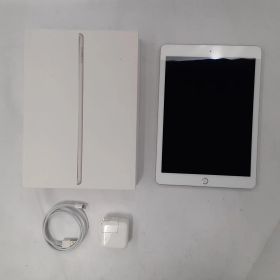 ★ジャンク/一部動作確認済み★Apple iPad 第5世代 Wi-Fi 32GB MP2G2J/A シルバー [9.7インチ iOS] 中古 タブレット (RM1375)
