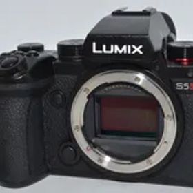 250546★極上★パナソニック フルサイズミラーレス一眼カメラ S5M2 ボディ ブラック DC-S5M2