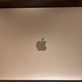 Apple MacBook Air 2018 13インチ 8GB 128GB
