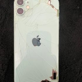 Apple iPhone11 本体 背面割れ ジャンク